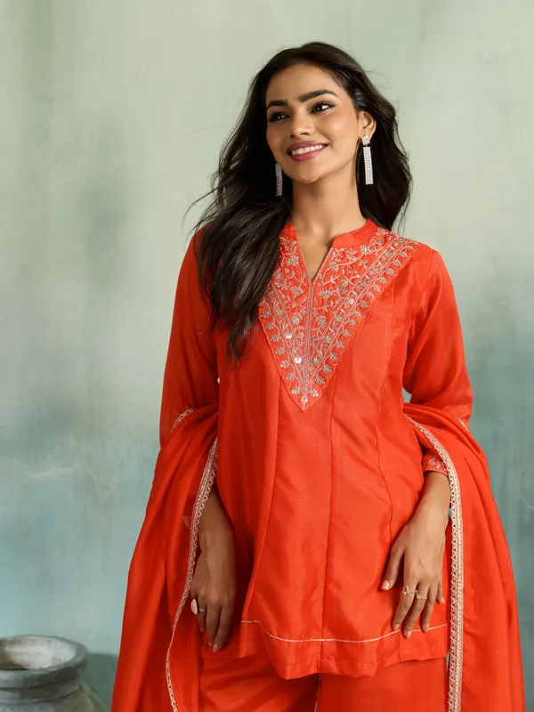 Orange_Cotton_Silk_Straight_Embroidered_Kurta_Set_For_Women