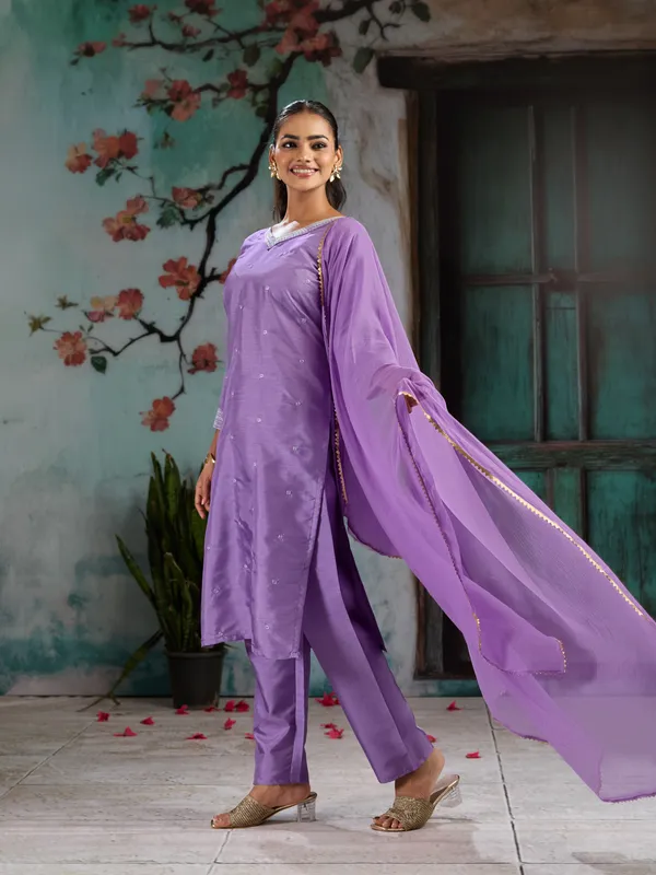 Lavender_Cotton_Silk_Straight_Kurta_Set_With_Palazzo_And_Dupatta_For_Women