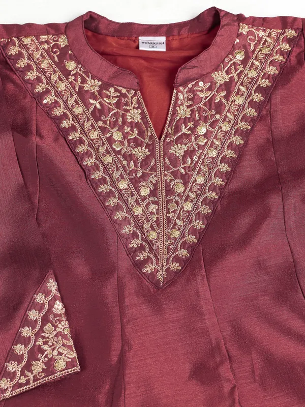 Wine_Cotton_Silk_Straight_Embroidered_Kurta_Set_For_Women