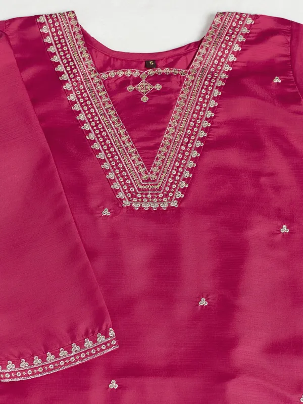 Magenta_Cotton_Silk_Straight_Embroidered_Kurta_Set_With_Dupatta_For_Women