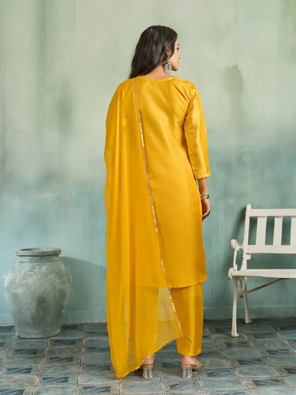 Yellow_Cotton_Silk_Straight_Kurta_Set_With_Palazzo_And_Dupatta_For_Women