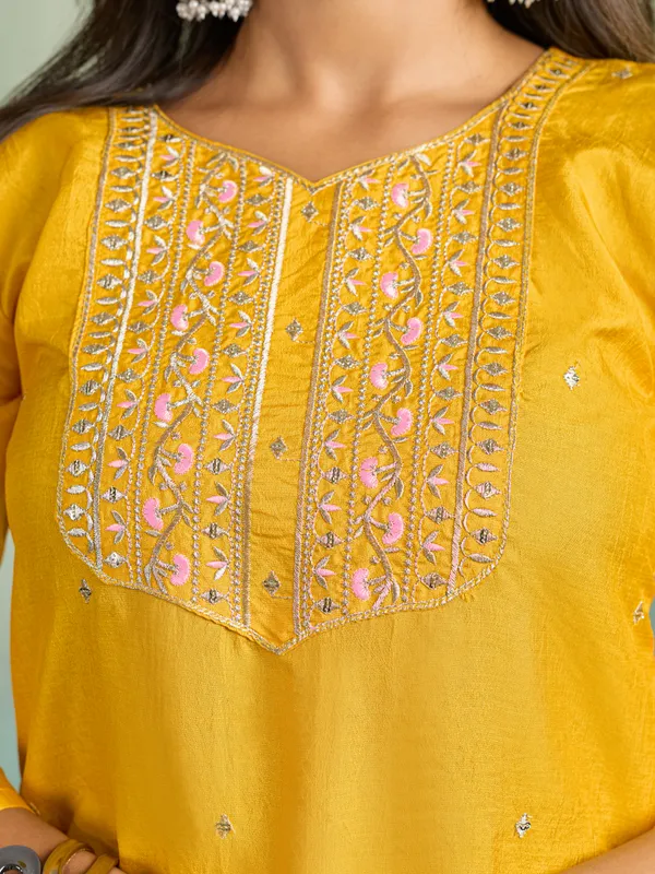 Yellow_Cotton_Silk_Straight_Kurta_Set_With_Palazzo_And_Dupatta_For_Women