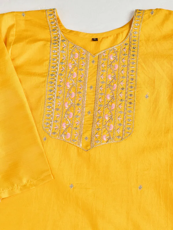 Yellow_Cotton_Silk_Straight_Kurta_Set_With_Palazzo_And_Dupatta_For_Women