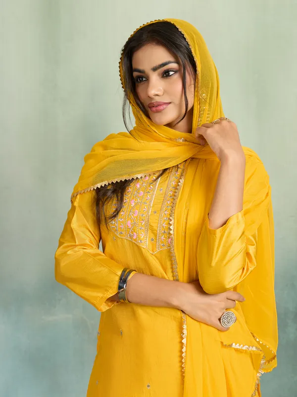Yellow_Cotton_Silk_Straight_Kurta_Set_With_Palazzo_And_Dupatta_For_Women