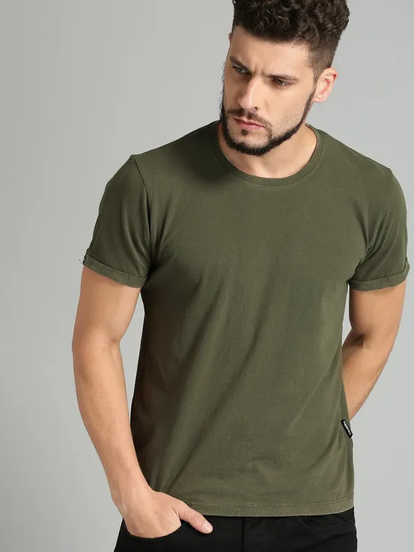 Olive_Green_Regular_Fit_Crew_Neck_T-Shirt_for_Men