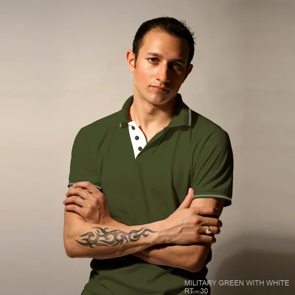 Green_Contrast_Polo_T-Shirt_for_Men