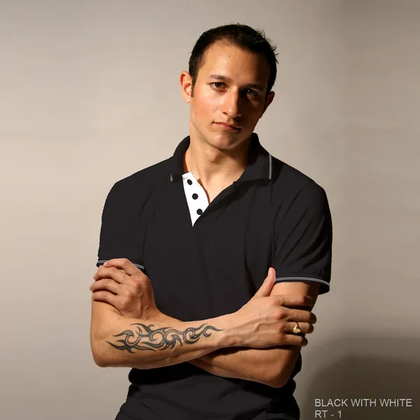 Black_Contrast_Trim_Polo_T-Shirt_for_Men