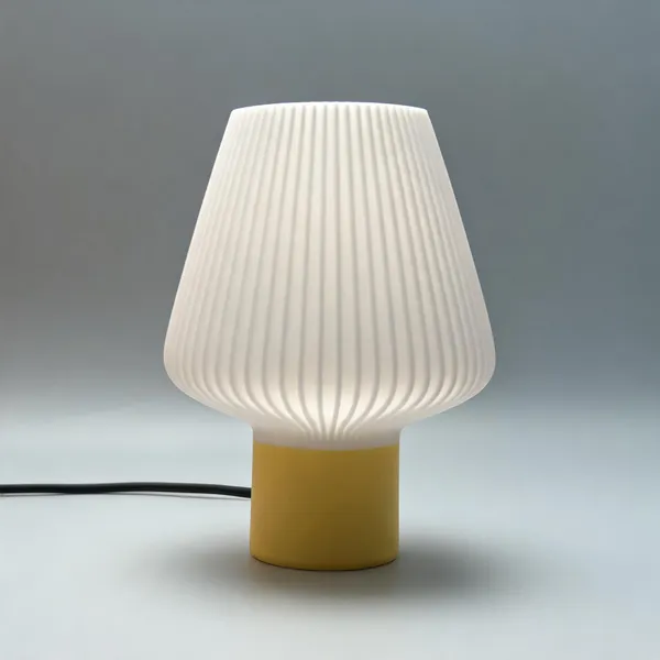 Wood_Pla_Modern_Ribbed_Table_Lamp