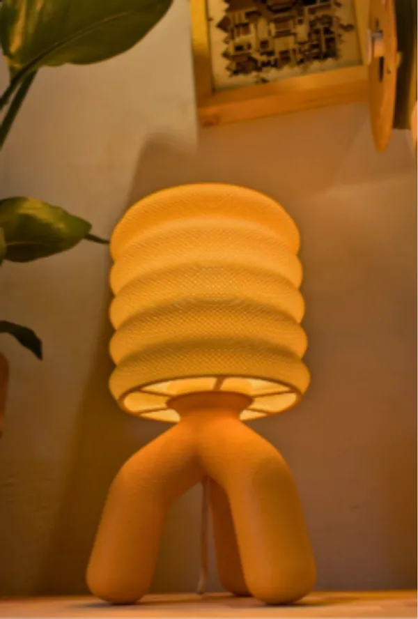 White_Modern_Sculptural_Textured_Table_Lamp