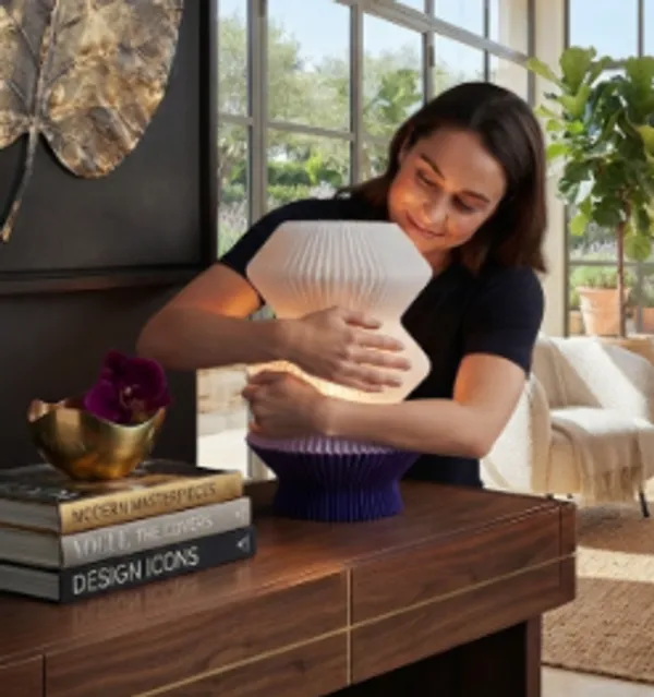 White_Modern_Pleated_Sculptural_Table_Lamp