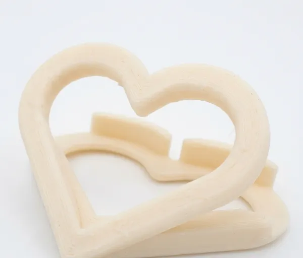 The_Loving_Loop_Phone_Stand