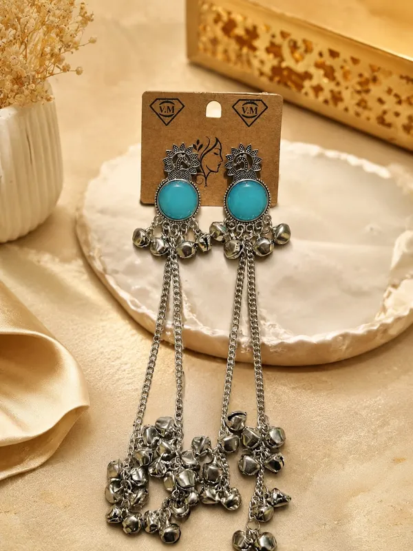 Silver_Turquoise_Long_Dangle_Earrings_For_Women
