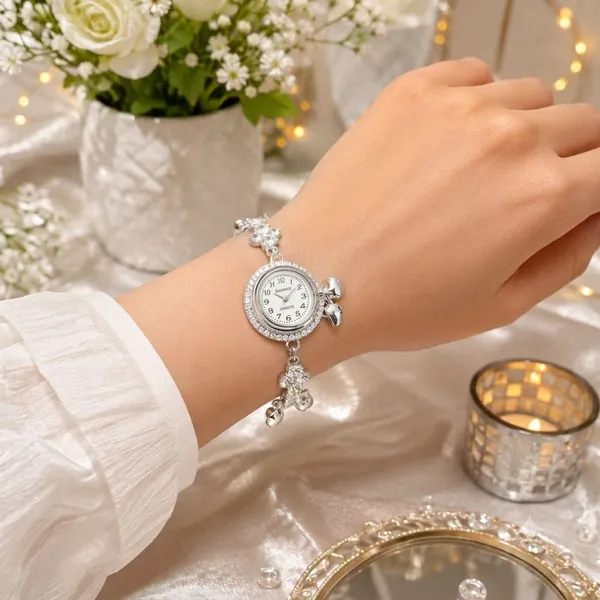 Silver_Analog_Bracelet_Watch_For_Women