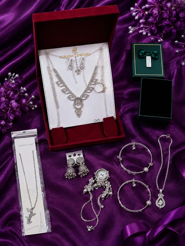Silver_Tone_Jewellery_Gift_Set_For_Women