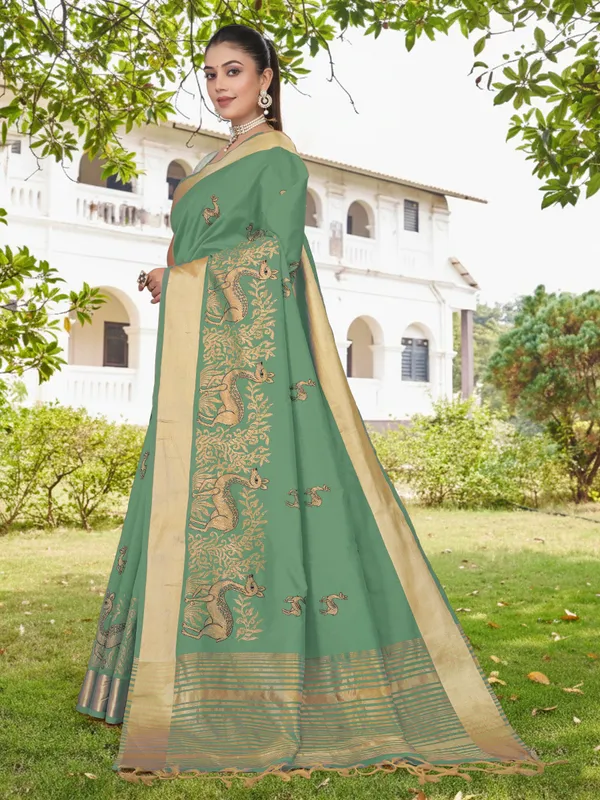 Deep_Green_Matka_Silk_Animal_Motif_Saree_For_Women