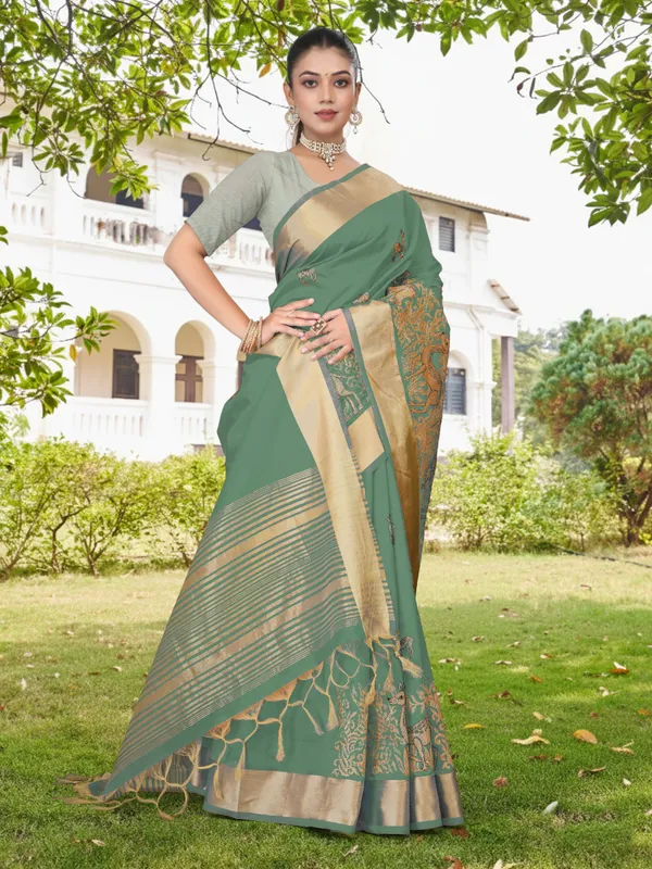 Deep_Green_Matka_Silk_Animal_Motif_Saree_For_Women