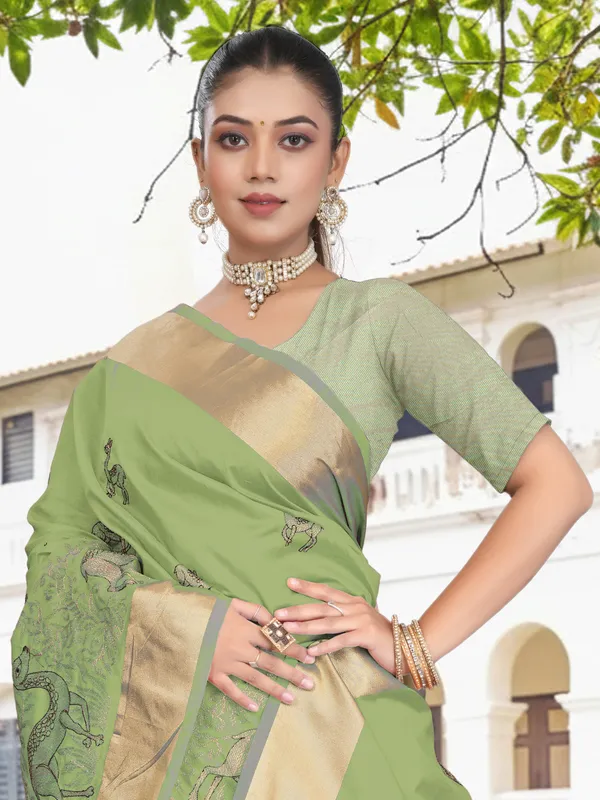 Light_Green_Matka_Silk_Animal_Motif_Saree_For_Women