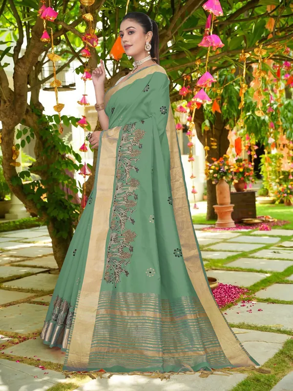 Deep_Green_Matka_Silk_Forest_Scene_Motif_Saree_For_Women