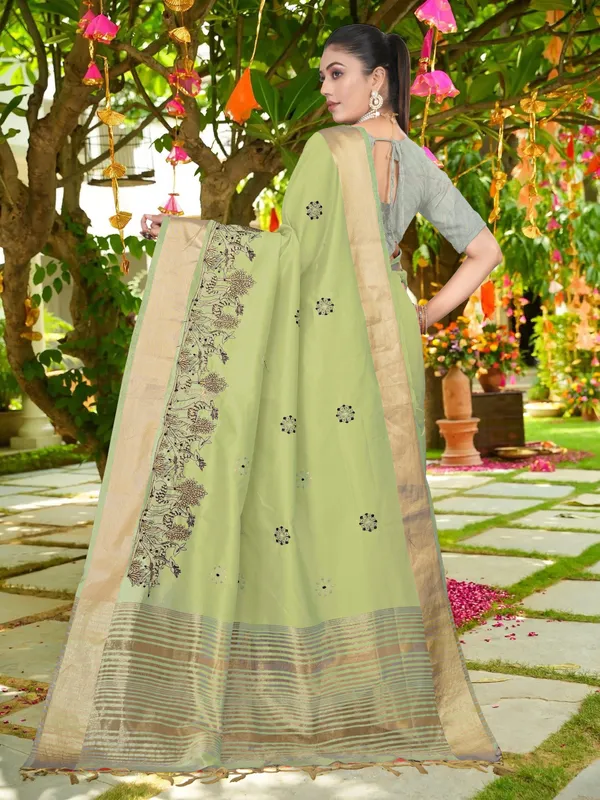 Light_Green_Matka_Silk_Forest_Scene_Motif_Saree_For_Women