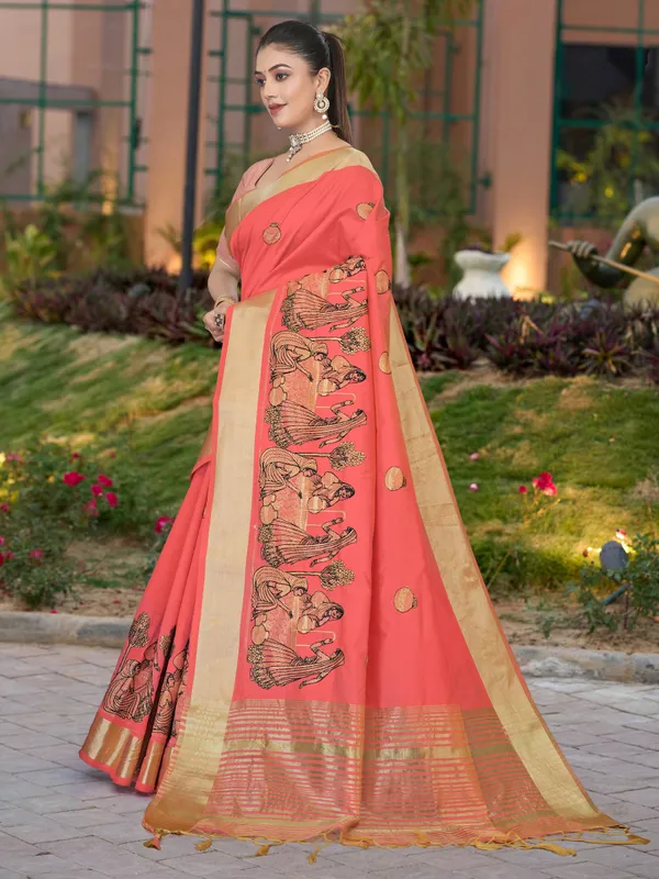 Coral_Pink_Matka_Silk_Folk_Women_Motif_Saree_For_Women