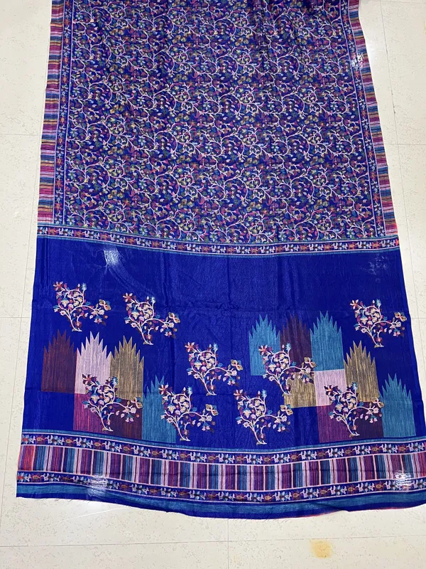 Blue_Printed_Saree_For_Women