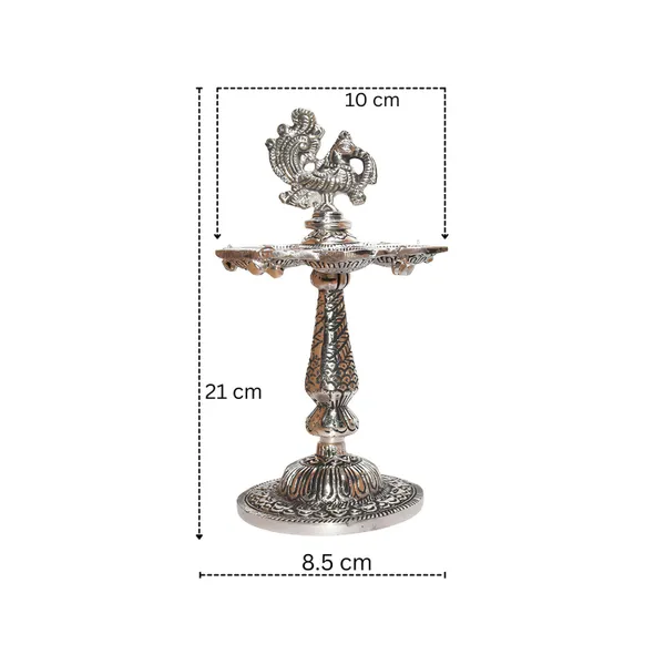Metal_Traditional_Ornate_Diya_Stand