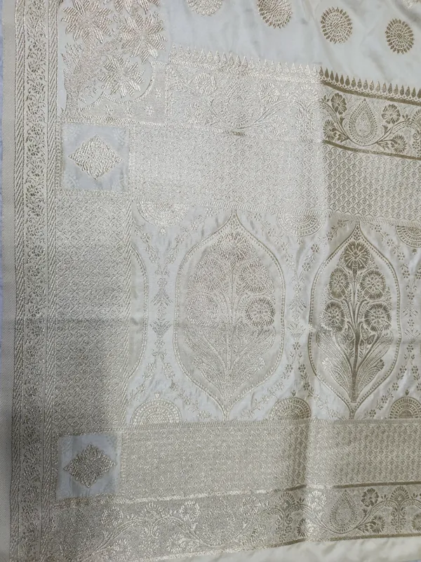 Ivory_Brocade_Unstitched_Fabric_For_Women
