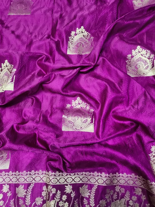 Purple_Silk_Zari_Woven_Saree_for_Women