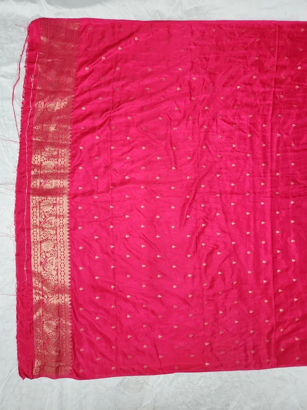 Pink_Silk_Traditional_Saree_for_Women