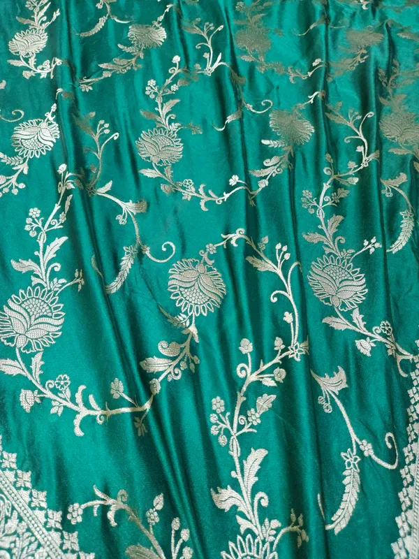 Teal_Woven_Traditional_Saree_for_Women