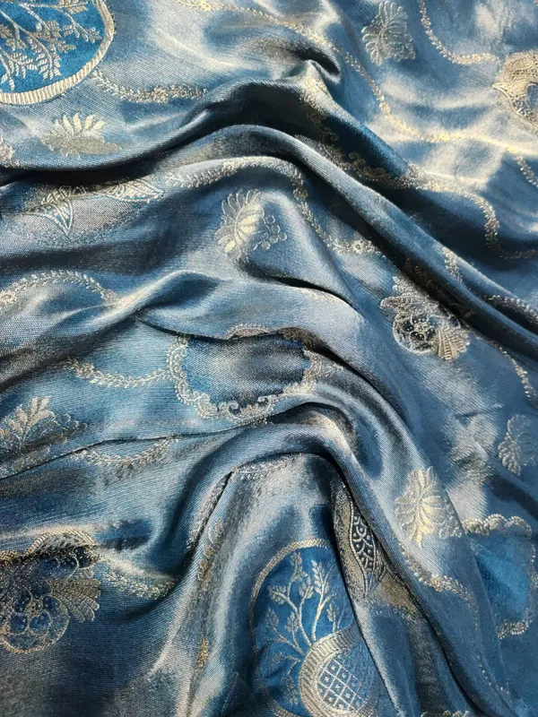 Blue_Silk_Woven_Saree_for_Women