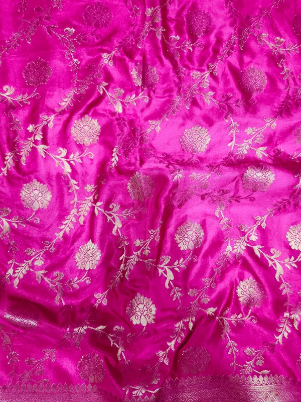 Pink_Woven_Floral_Motif_Saree_for_Women