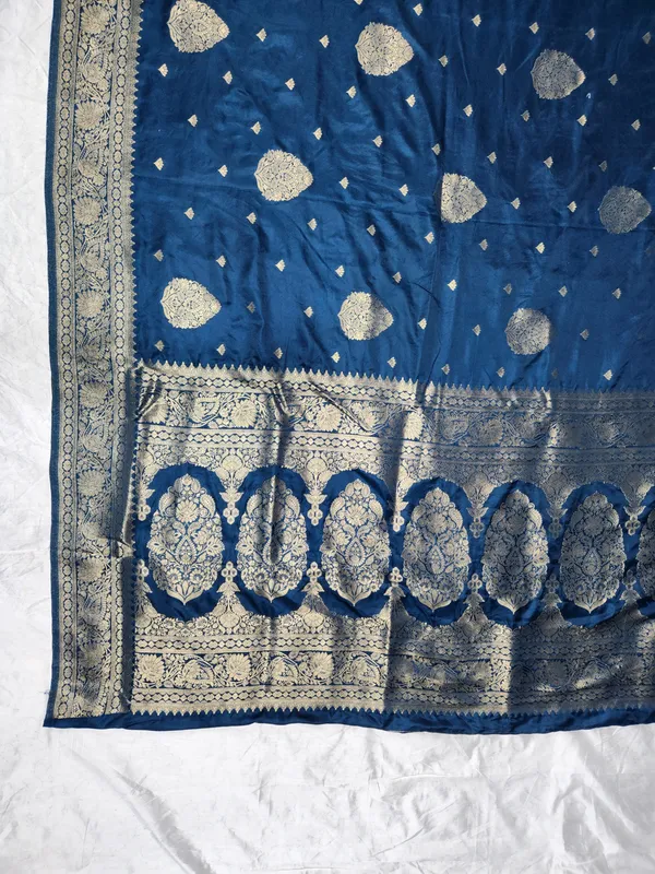 Blue_Silk_Zari_Woven_Saree_for_Women