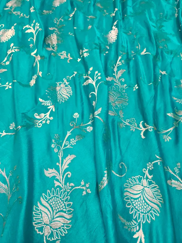 Teal_Woven_Traditional_Saree_For_Women