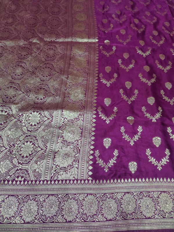 Purple_Brocade_Banarasi_Style_Saree_for_Women