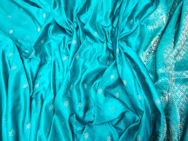Turquoise_Woven_Saree_For_Women
