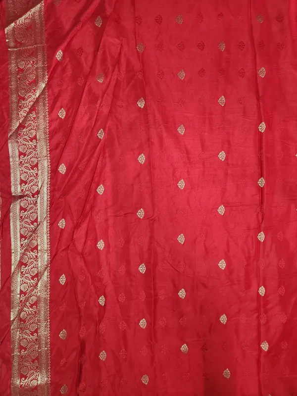 Red_And_Yellow_Silk_Blend_Woven_Saree_For_Women
