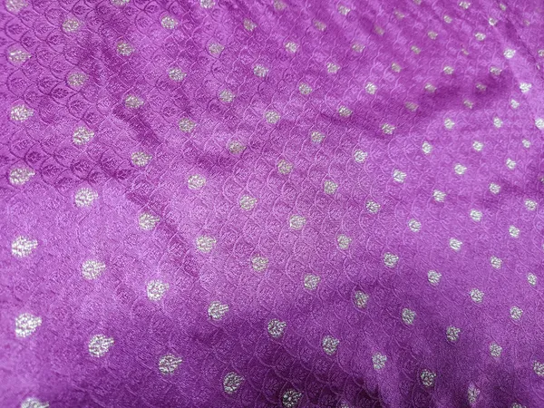 Purple_Woven_Zari_Saree_For_Women