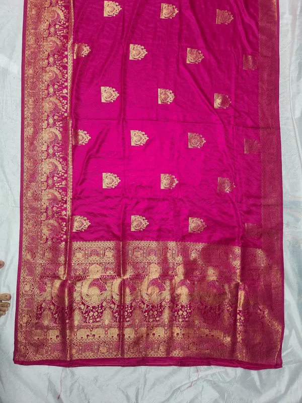 Pink_Silk_Zari_Border_Saree_For_Women