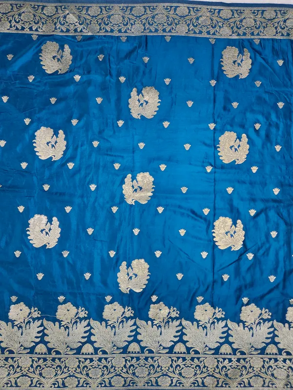 Blue_Woven_Saree_With_Blouse_Piece_For_Women