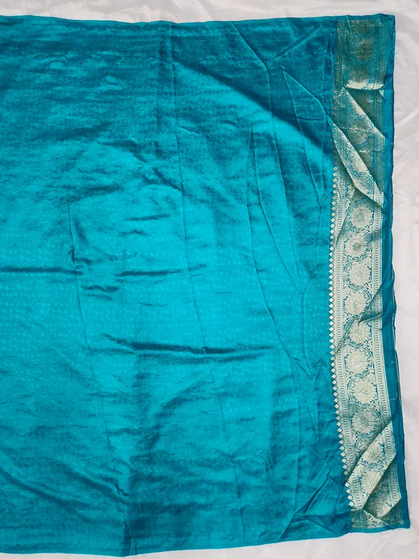Turquoise_Woven_Floral_Saree_For_Women