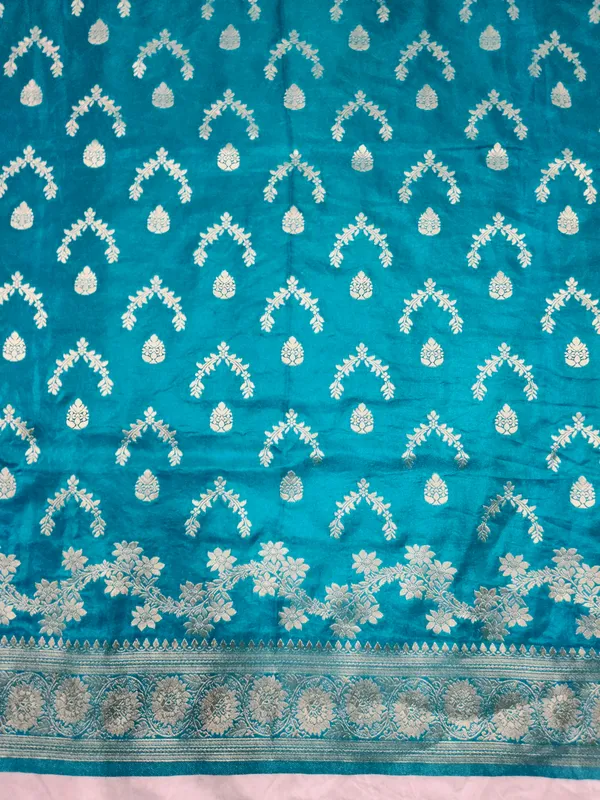 Turquoise_Woven_Floral_Saree_For_Women