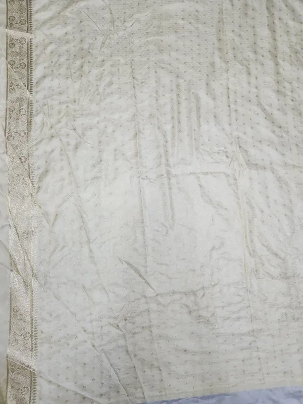 Ivory_Brocade_Unstitched_Fabric_For_Women