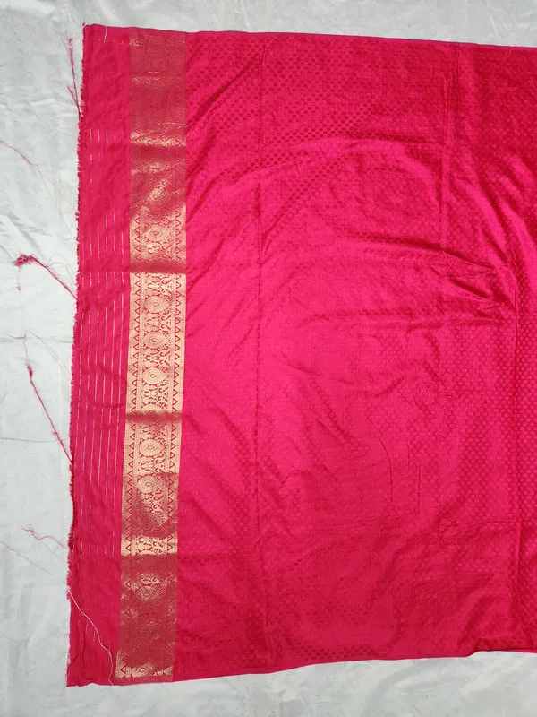 Pink_Woven_Traditional_Saree_for_Women
