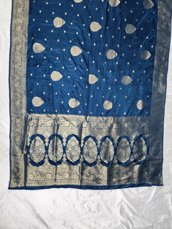 Blue_Silk_Zari_Woven_Saree_for_Women