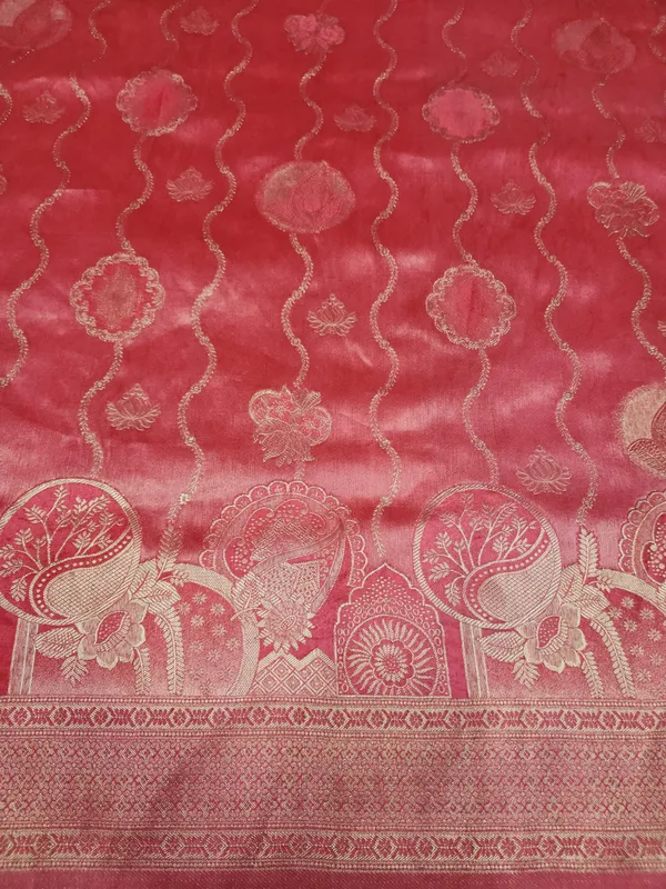 Red_Woven_Zari_Saree_for_Women