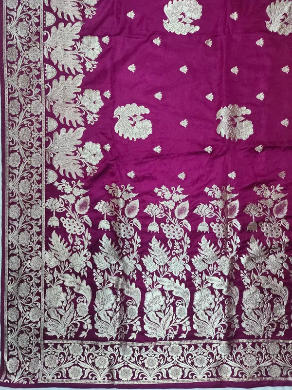 Magenta_Silk_Saree_With_Silver_Zari_Border_for_Women