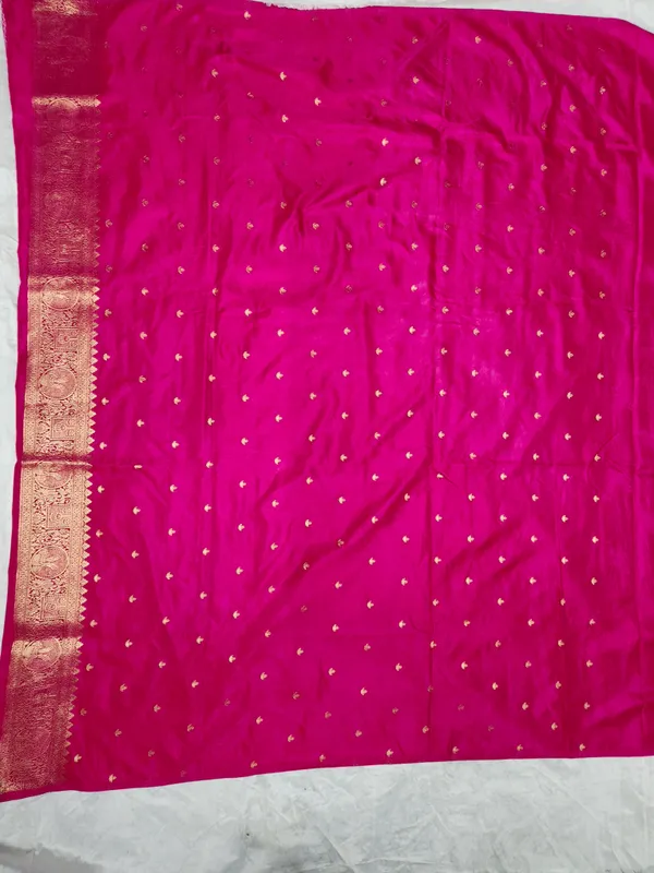 Pink_Silk_Zari_Woven_Saree_for_Women