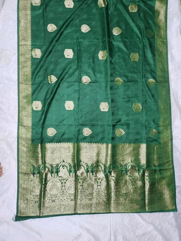 Green_Silk_Zari_Border_Saree_for_Women
