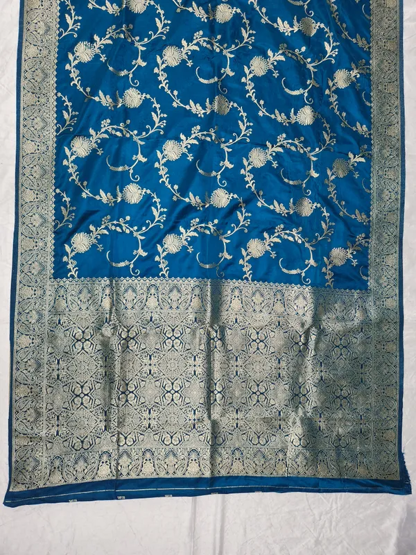 Blue_Silk_Zari_Work_Saree_For_Women
